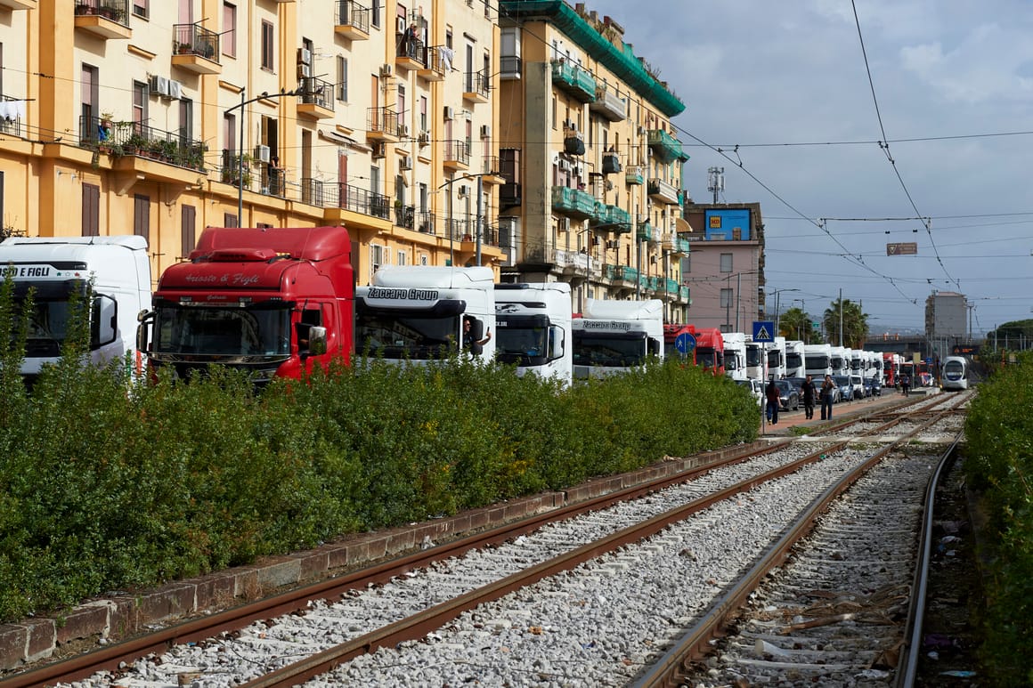 Trucker blockades in southern Italy ramp up pressure on Meloni