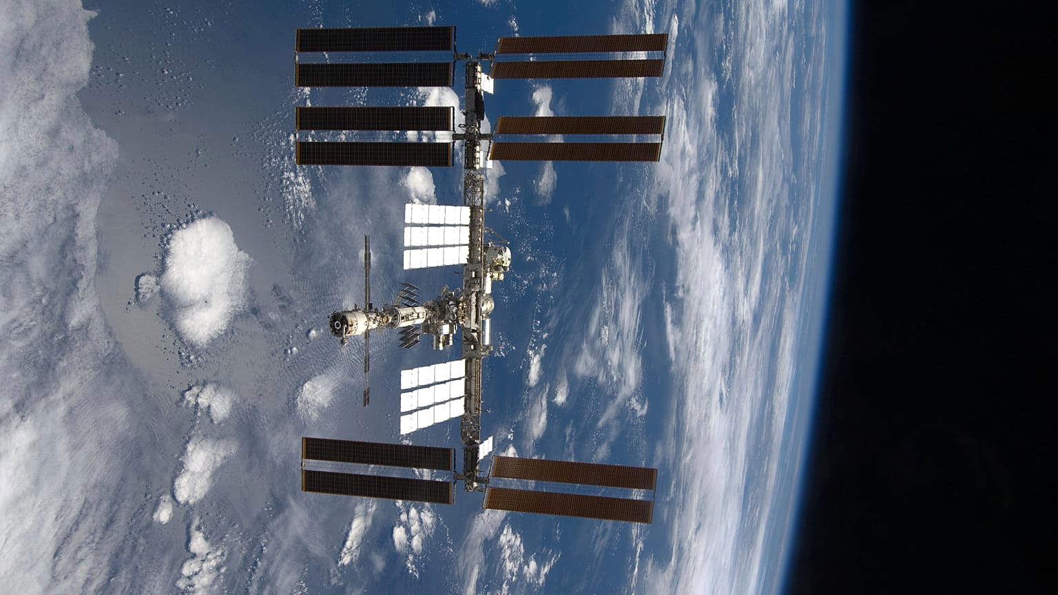Europe weighs €10bn plan to launch its own astronauts ahead of Rome space summit